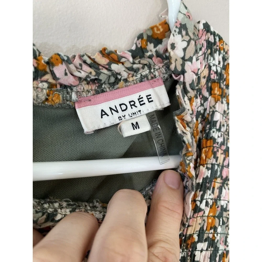 Andree by Unit Womens Olive Green Floral Smocked Tiered Mini Dress Size Medium‎
